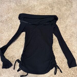 Black Off-Shoulder Long Sleeve Top